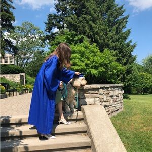 Meet your Posher, Ava